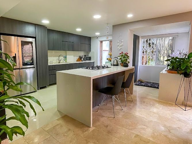 Casa de 3 alcobas en venta en Loma De Las Brujas, Envigado, 300 m² · foto 4 de 24