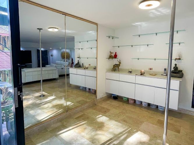 Casa de 3 alcobas en venta en Loma De Las Brujas, Envigado, 300 m² · foto 12 de 24