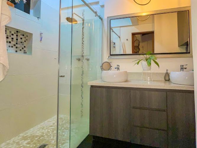 Casa de 3 alcobas en venta en Loma De Las Brujas, Envigado, 300 m² · foto 14 de 24