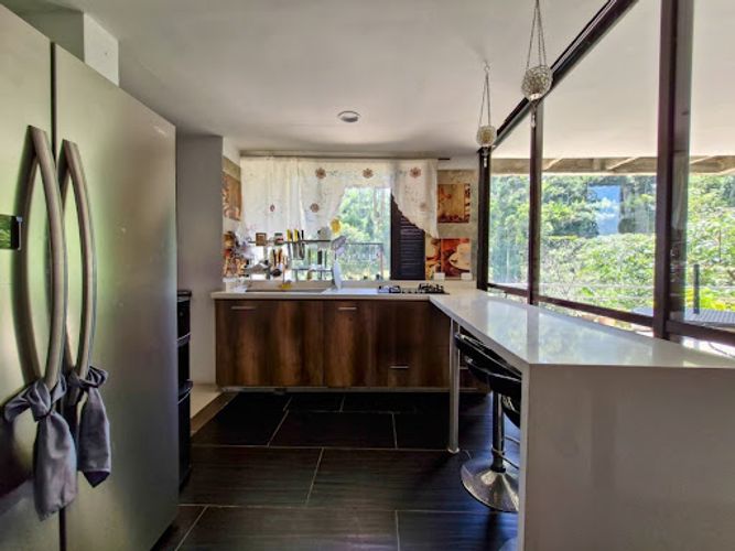 Casa de 7 alcobas en venta en La Tablaza, La Estrella, 444 m² · foto 6 de 24