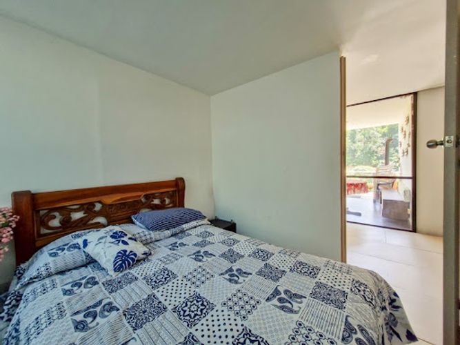 Casa de 7 alcobas en venta en La Tablaza, La Estrella, 444 m² · foto 12 de 24