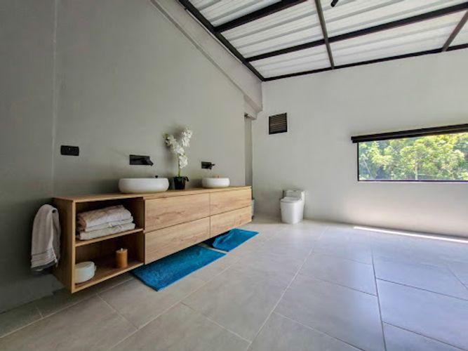 Casa de 7 alcobas en venta en La Tablaza, La Estrella, 444 m² · foto 15 de 24