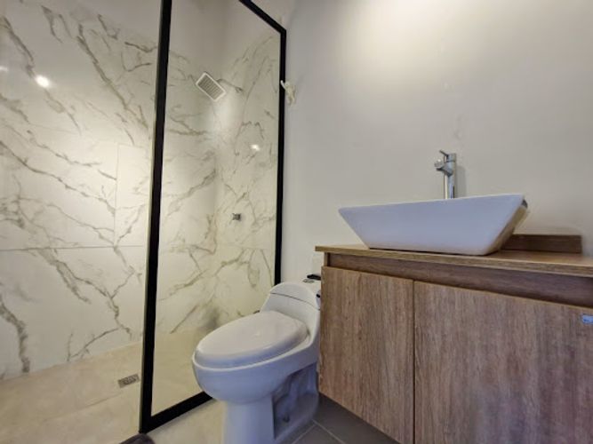 Casa de 7 alcobas en venta en La Tablaza, La Estrella, 444 m² · foto 18 de 24