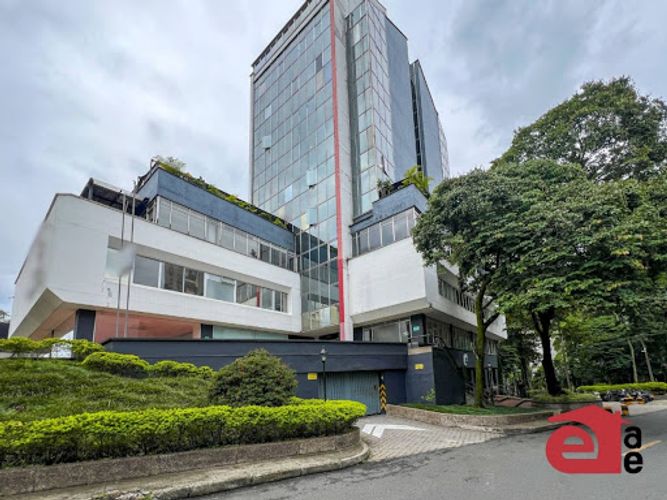 Oficina en arriendo en Villa Carlota, Medellín, 51 m² · foto 8 de 8