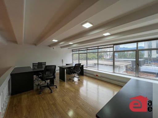 Oficina en arriendo en Villa Carlota, Medellín, 61 m² · foto 4 de 9
