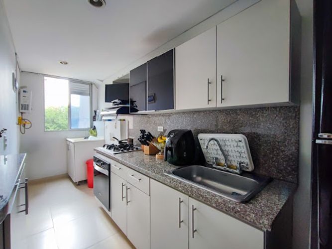 Apartamento de 3 alcobas en arriendo en La Doctora, Sabaneta, 74 m² · foto 4 de 24