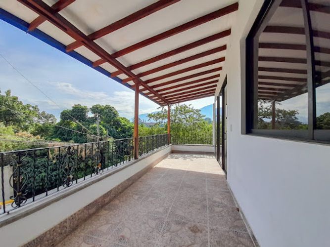 Casa de 7 alcobas en venta en Las Antillas, Envigado, 400 m² · foto 24 de 24