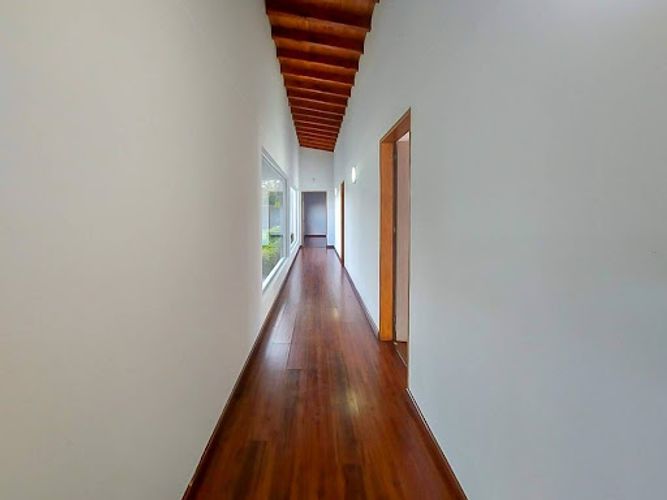 Casa de 4 alcobas en arriendo en Llano Grande, Rionegro, 1550 m² · foto 6 de 24