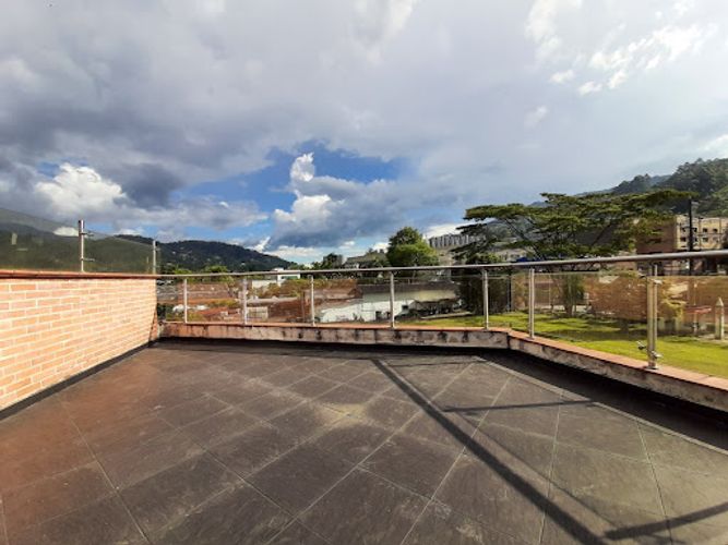 Bodega en arriendo en Sierra Morena, La Estrella, 866 m² · foto 13 de 22