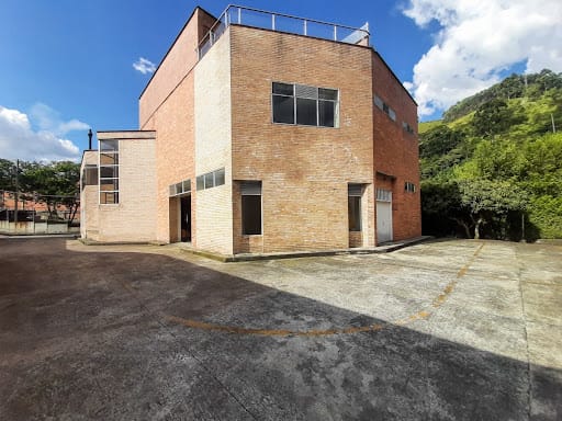 Bodega en arriendo en Sierra Morena, La Estrella, 866 m² · foto 16 de 22
