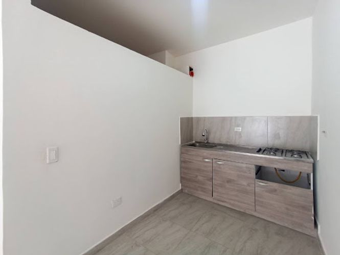 Local en venta en El Tambo, La Ceja, 35 m² · foto 2 de 6
