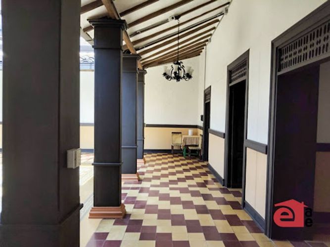 Casa de 5 alcobas en arriendo en Los Naranjos, Envigado, 400 m² · foto 5 de 21