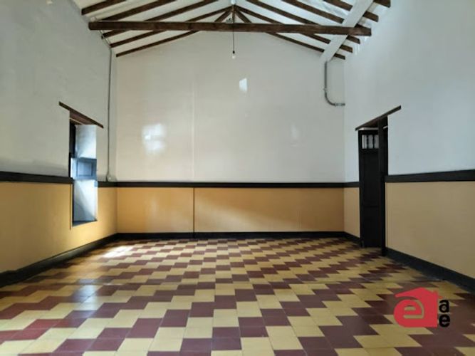 Casa de 5 alcobas en arriendo en Los Naranjos, Envigado, 400 m² · foto 11 de 21