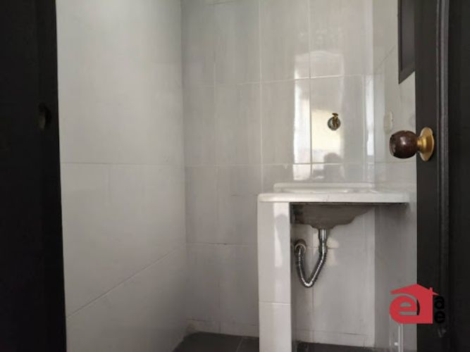 Casa de 5 alcobas en arriendo en Los Naranjos, Envigado, 400 m² · foto 20 de 21