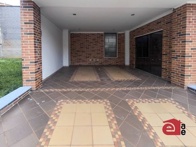 Casa de 6 alcobas en venta en La Doctora, Sabaneta, 340 m² · foto 21 de 22