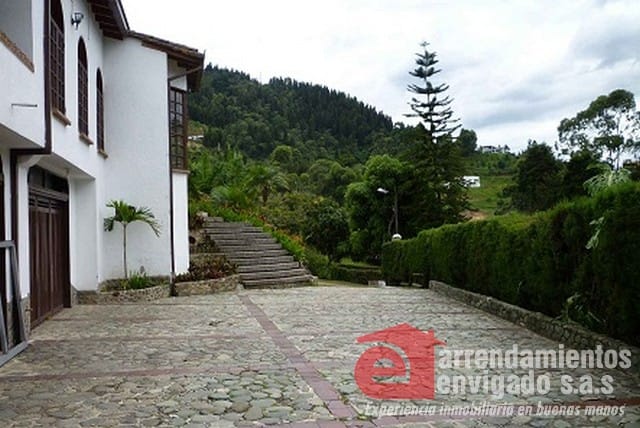 Finca en venta en Caqueta, La Estrella, 1878 m² · foto 2 de 5