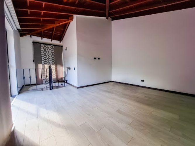 Casa de 8 alcobas en venta en Llano Grande, Rionegro, 1000 m² · foto 6 de 24