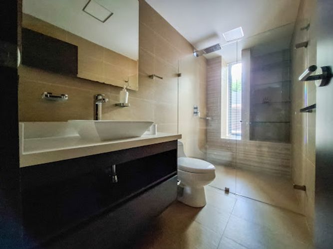 Casa de 8 alcobas en venta en Llano Grande, Rionegro, 1000 m² · foto 17 de 24