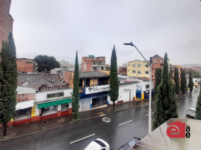 Bodega en arriendo en Obrero, Envigado, 350 m² · foto 12 de 14