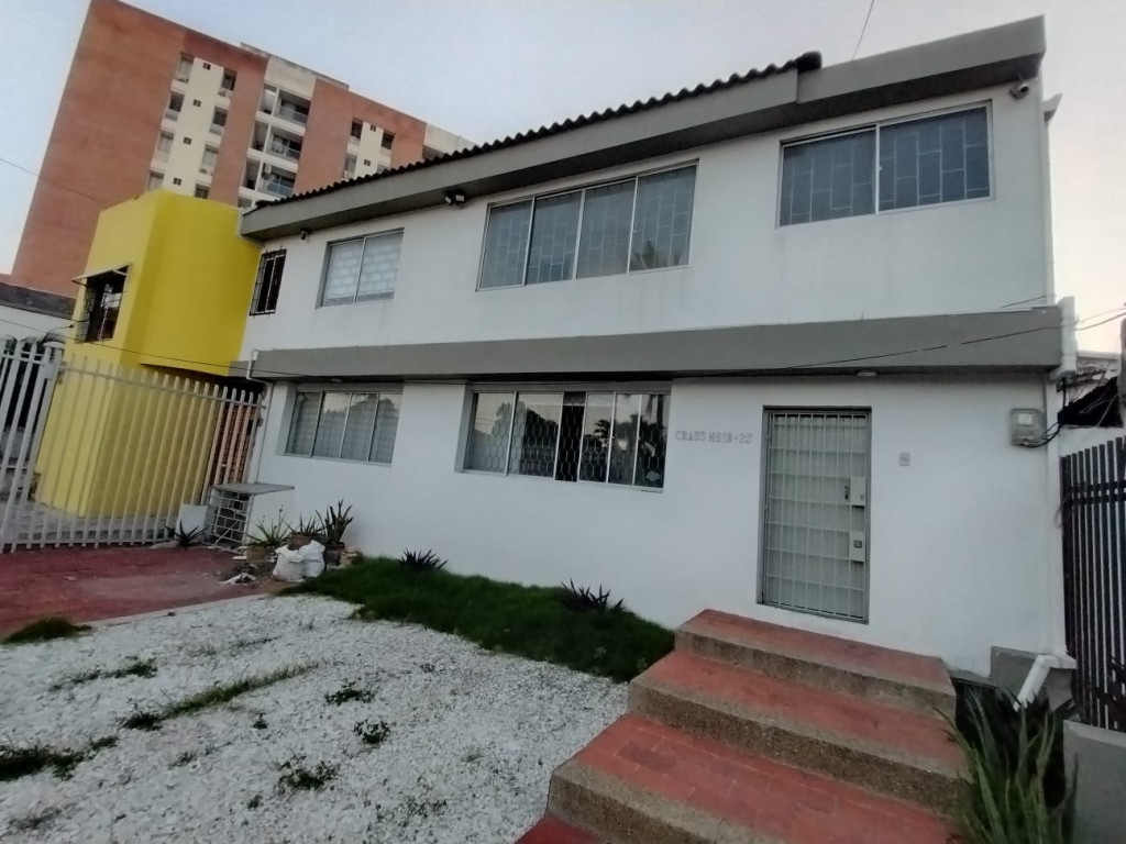 Casa en venta en Paraiso, Barranquilla · foto 2 de 24