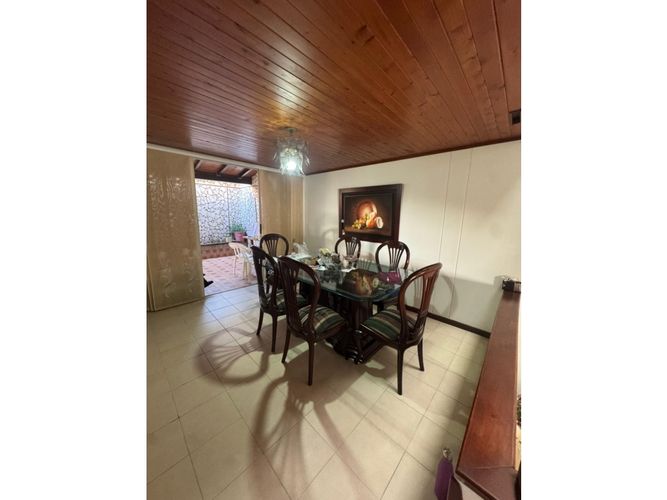 Casa en venta en Urbanizacion Portal Del Cacique, Bucaramanga, 138 m² · foto 8 de 24