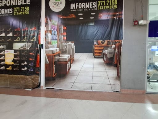 Local en arriendo en Centro, Itagüí, 30 m² · foto 4 de 6