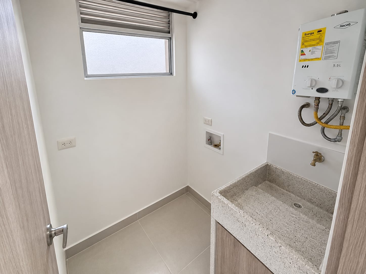 Apartamento en venta en Las Antillas, Envigado · foto 6 de 10