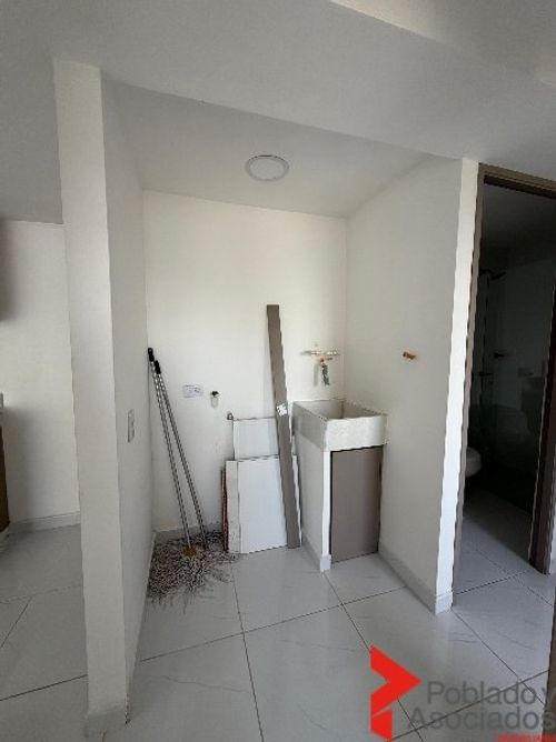 Apartamento de 3 alcobas en venta en Pan De Azucar, Sabaneta, 54 m² · foto 15 de 16