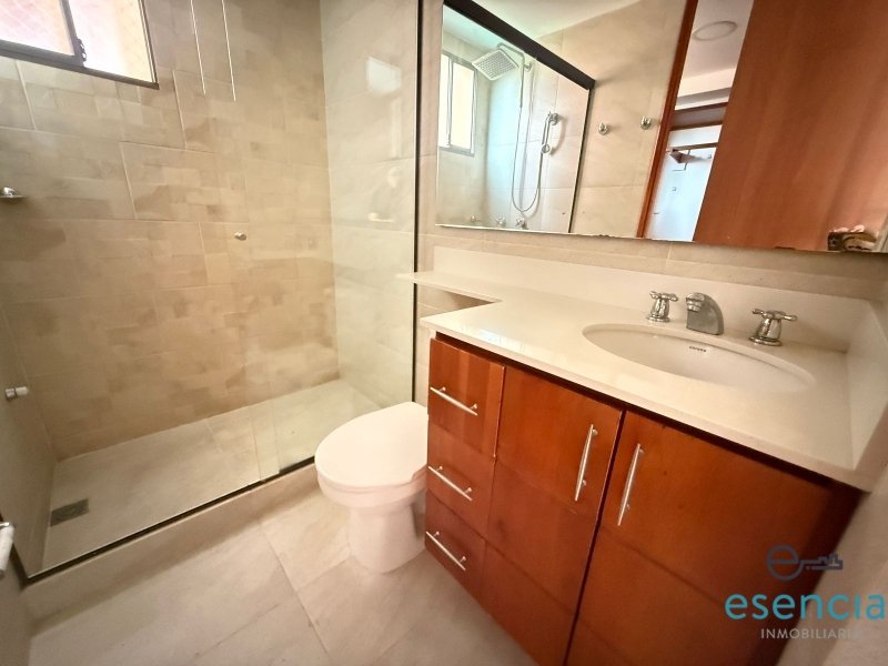 Apartamento en arriendo en Los Balsos, Medellín · foto 12 de 13