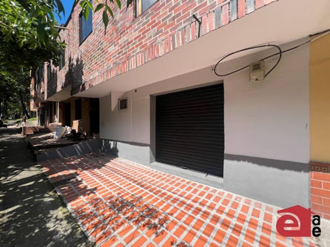 Local en arriendo en Los Naranjos, Envigado, 14 m² · foto 6 de 7