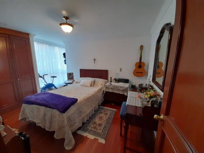 Apartamento en venta en Chicó Navarra, Bogotá · foto 7 de 15