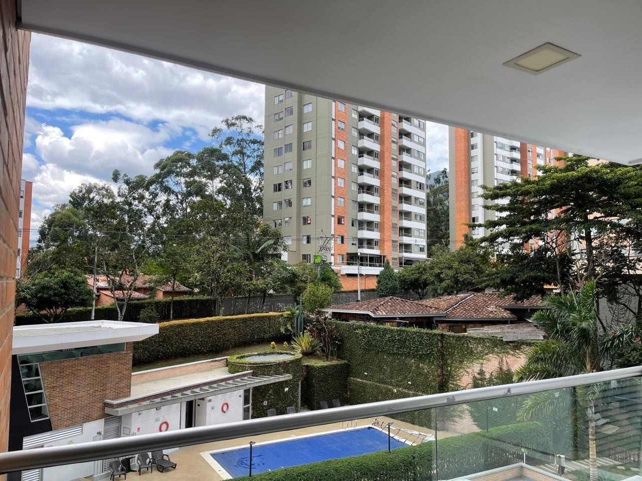 Apartamento en venta en Loma Del Esmeraldal, Envigado · foto 5 de 18
