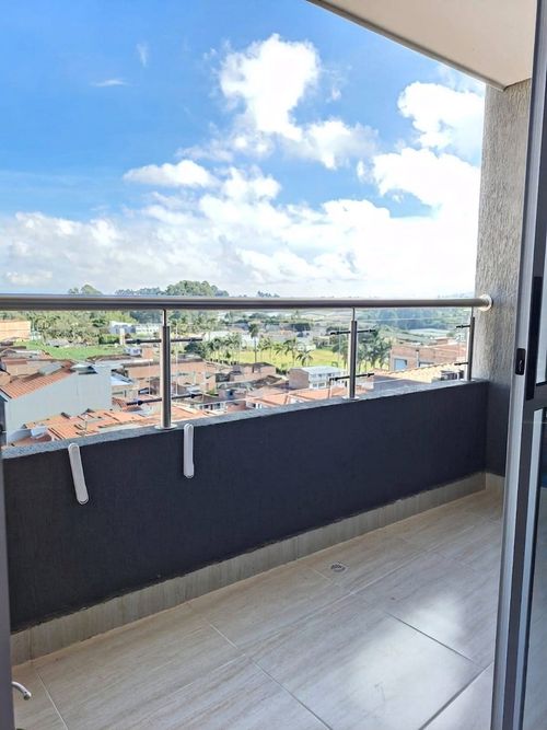 Apartamento de 2 alcobas en venta en El Carmen De Viboral, El Carmen de Viboral, 53 m² · foto 2 de 10