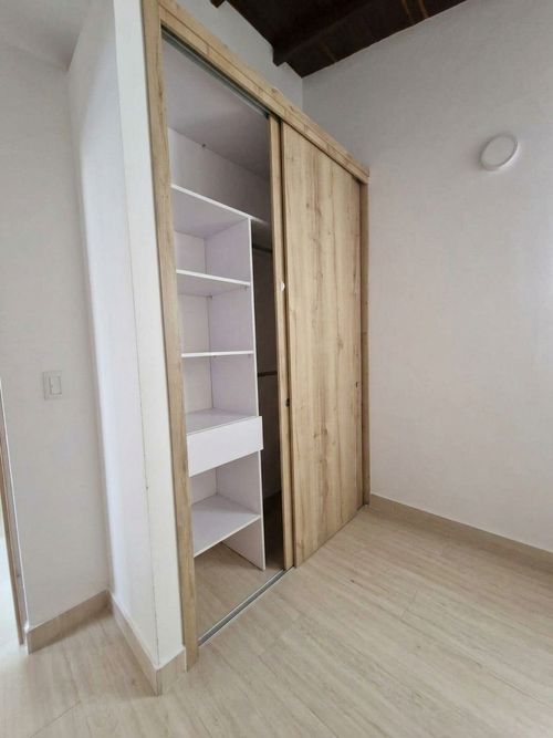Apartamento de 2 alcobas en venta en El Carmen De Viboral, El Carmen de Viboral, 53 m² · foto 3 de 10