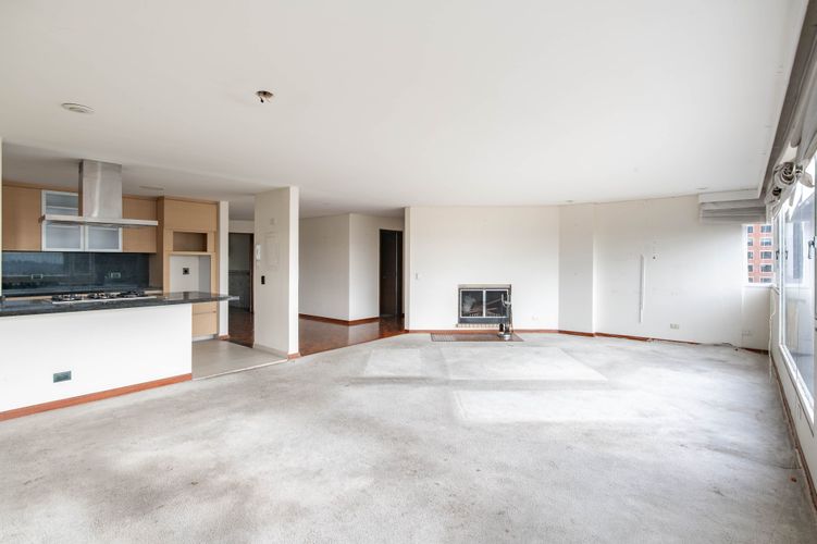 Apartamento de 3 alcobas en venta en Bella Vista, Bogotá, 181 m² · foto 4 de 20