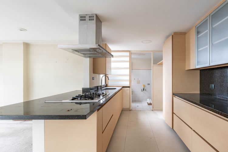 Apartamento de 3 alcobas en venta en Bella Vista, Bogotá, 181 m² · foto 8 de 20