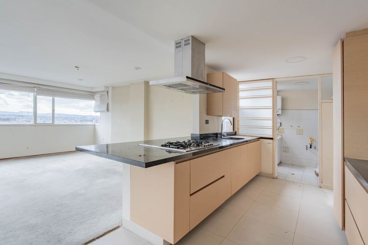 Apartamento de 3 alcobas en venta en Bella Vista, Bogotá, 181 m² · foto 9 de 20