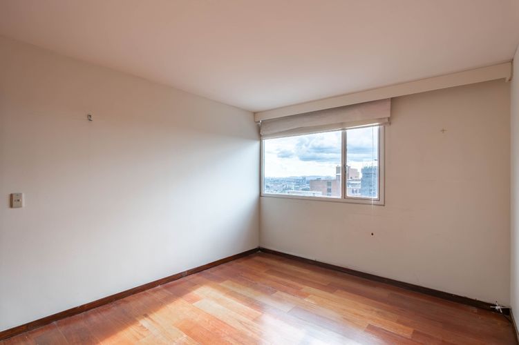Apartamento de 3 alcobas en venta en Bella Vista, Bogotá, 181 m² · foto 14 de 20