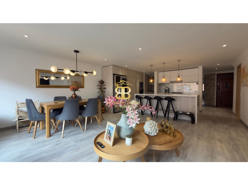 Apartamento en venta en Los Rosales, Bogotá · foto 3 de 24