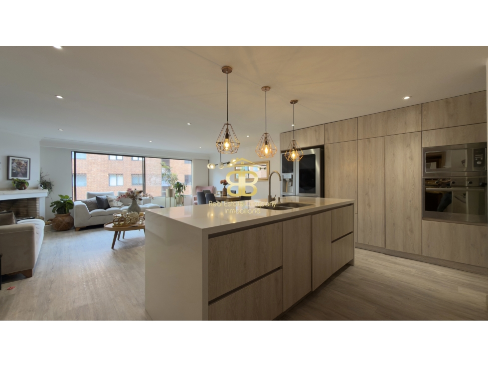 Apartamento en venta en Los Rosales, Bogotá · foto 8 de 24