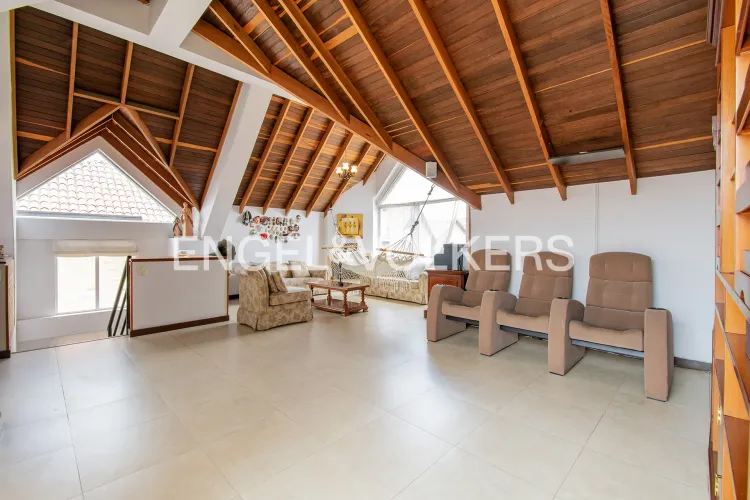 Casa de 5 alcobas en venta en San Jose De Los Arboles, Chía, 253 m² · foto 14 de 16