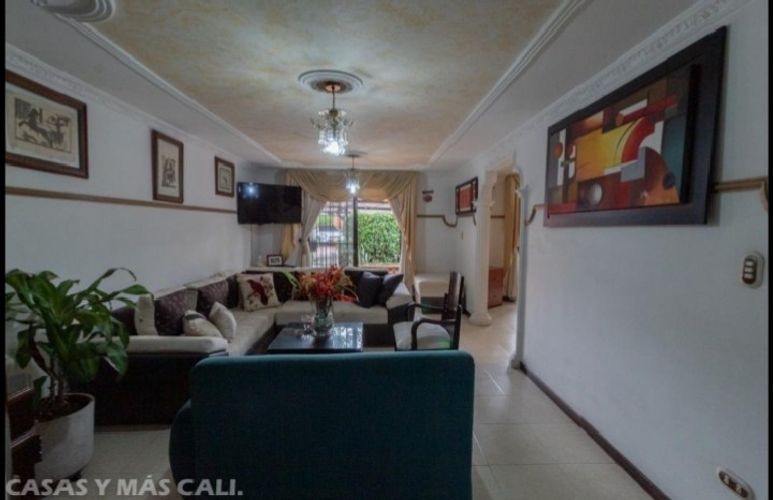 Casa de 4 alcobas en venta en Ciudad Jardin, Cali, 130 m² · foto 4 de 10