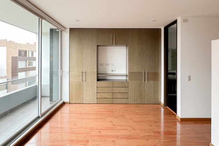 Apartamento en venta en Santa Barbara, Bogotá · foto 2 de 16