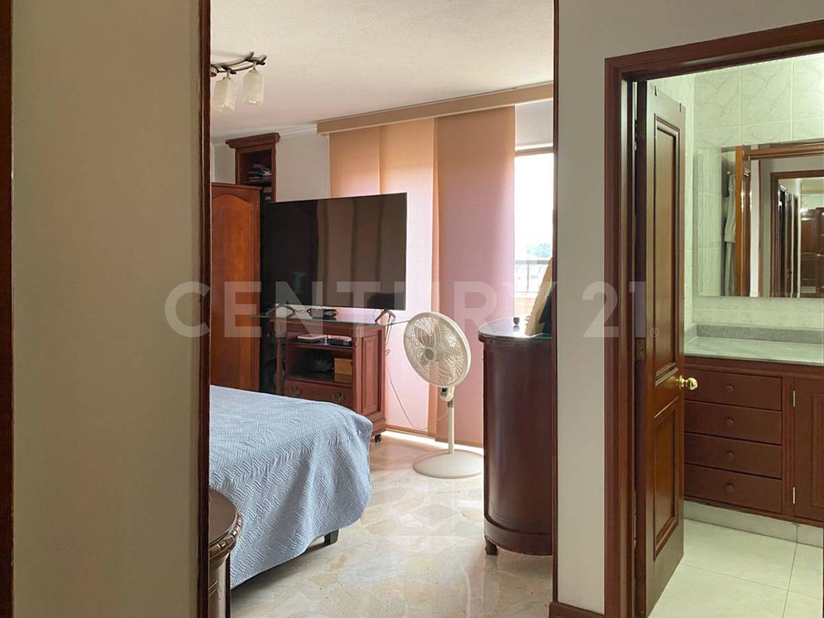Apartamento en venta en San Fernando Viejo, Cali · foto 12 de 17