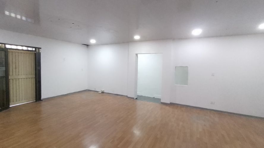 Local en arriendo en San Nicolas, Cali, 71 m² · foto 2 de 9