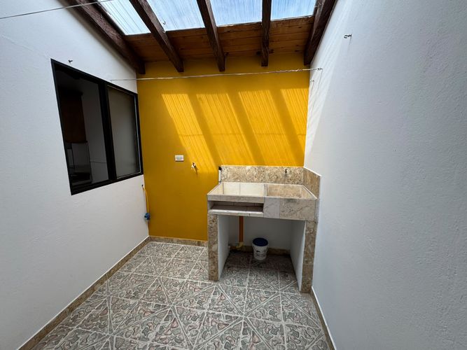 Apartamento de 3 alcobas en venta en El Carmen De Viboral, El Carmen de Viboral, 58 m² · foto 7 de 13