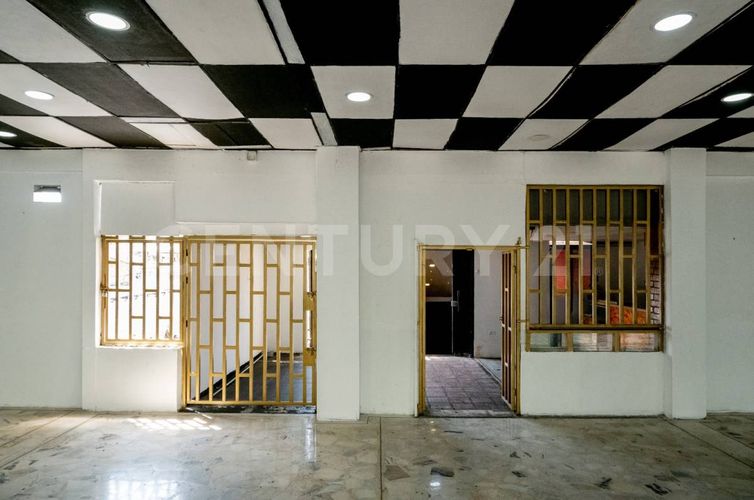 Local en venta en El Guabal, Cali, 539 m² · foto 15 de 22