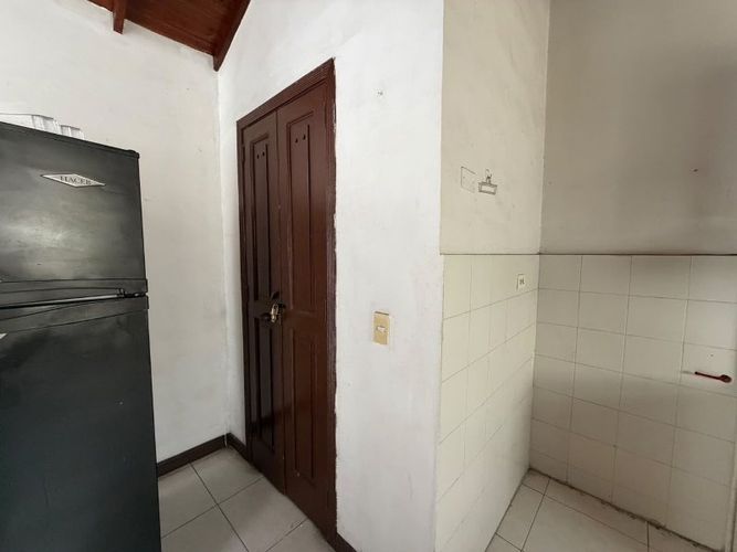 Casa de 6 alcobas en venta en Los Angeles, Medellín, 138 m² · foto 8 de 10