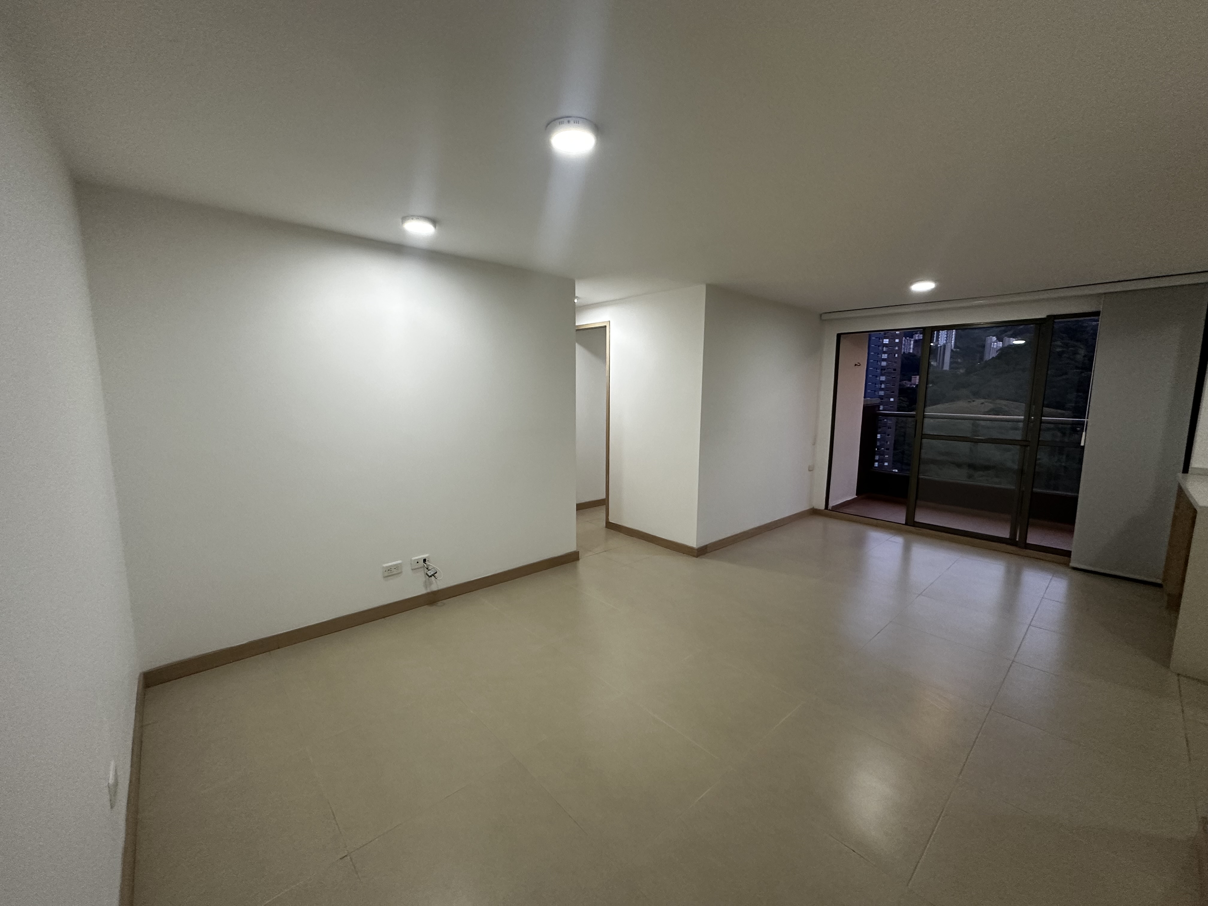 Apartment for rent in Monteazul, Sabaneta