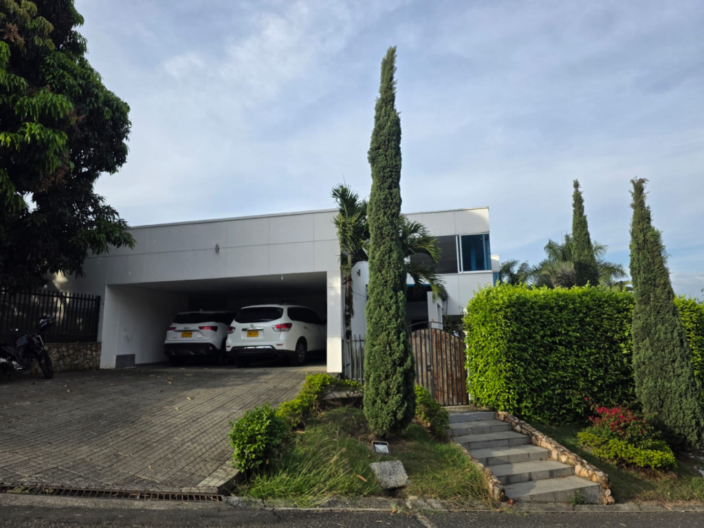 Studio for rent in Menga, Cali